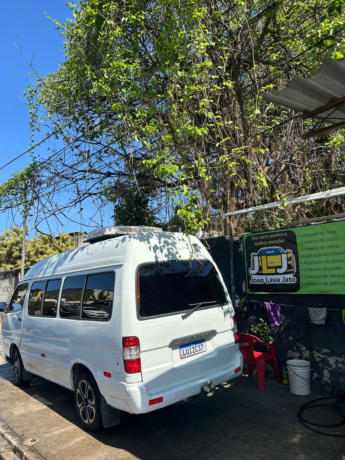 João Lava Jato - R. Calmom, 36 - Curicica, Rio de Janeiro - RJ, 22710-350