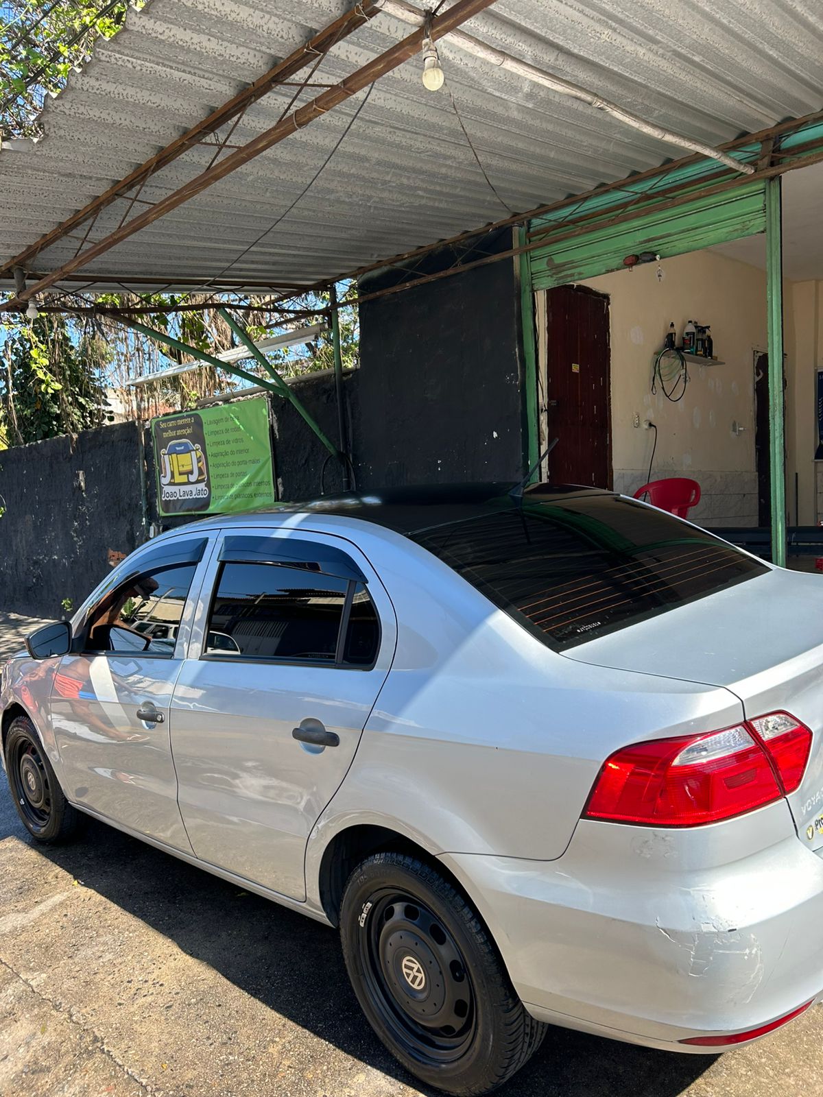 João Lava Jato - R. Calmom, 36 - Curicica, Rio de Janeiro - RJ, 22710-350